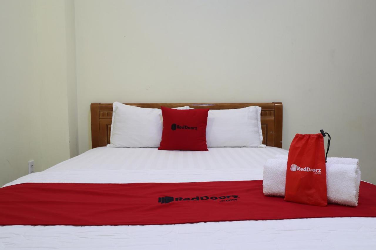 מלון הו צ'י מין סיטי Reddoorz Plus @ Dong Den Street מראה חיצוני תמונה